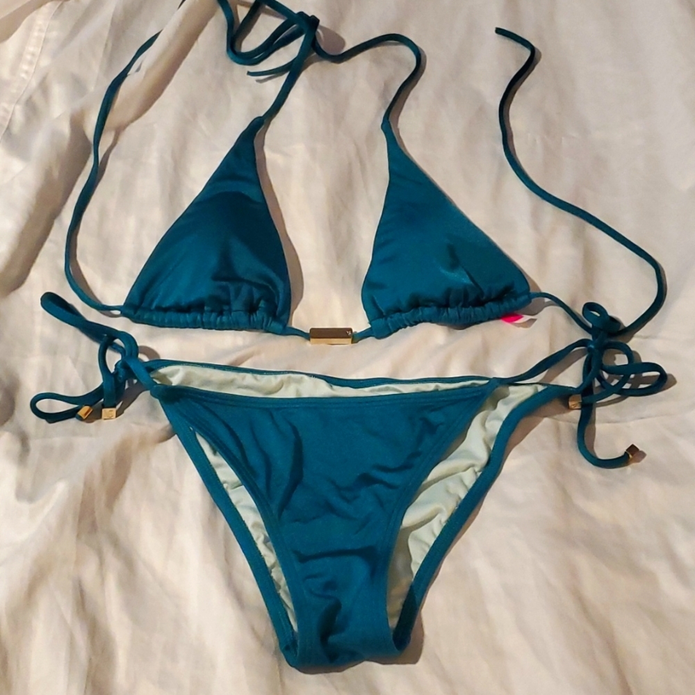 Victoria's Secret emerald green string bikini